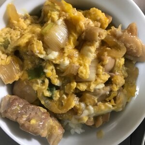 鶏肉を 先に炒めた　親子丼